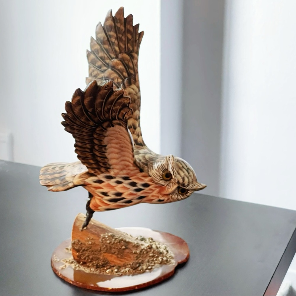 🦉 Beautiful vintage hand carved flying wooden owl figurine sculpture art